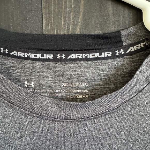 Under Armour Gray Performance Tank Top - Picture 2 of 3